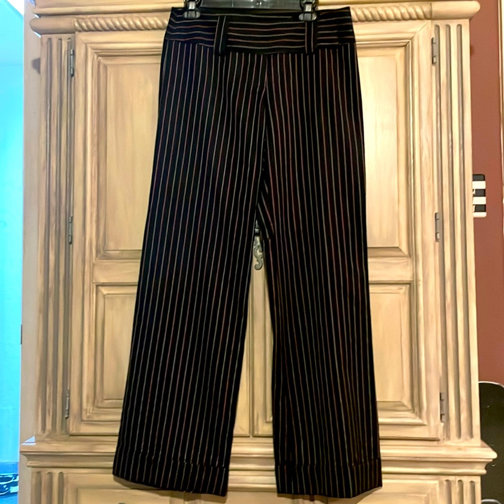 Nanette Lepore wide leg pin stripe pants. Size 6